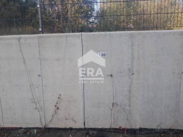 Открито паркомясто за продажба, в жилищна сграда Блок 166, кв. Възраждане 1, Варна
