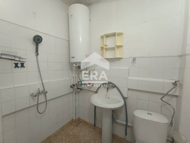 Гарсониера на среден етаж в кв. "Владиславово" за продажба, с площ 41,56 кв.м