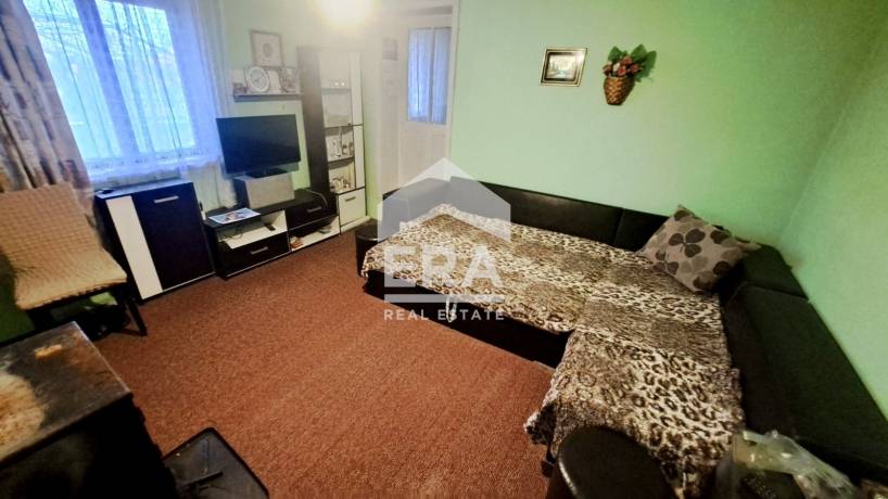 Къща за продажба в с. Нова Черна, област Силистра