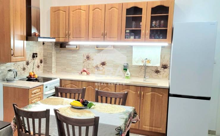 Двустаен апартамент за продажба в кв. Остромила, Пловдив