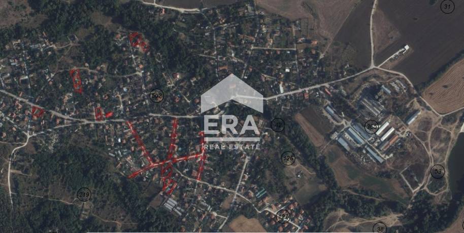 УПИ с комуникации и отличен достъп с лице на улица за продажба в с.Осеново, обл. Варна