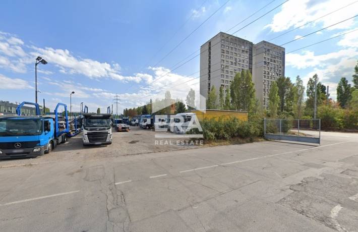 Бизнес имот под наем в НПЗ Искър, София