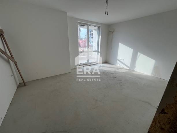 Офис под наем в кв. Левски 1, Варна