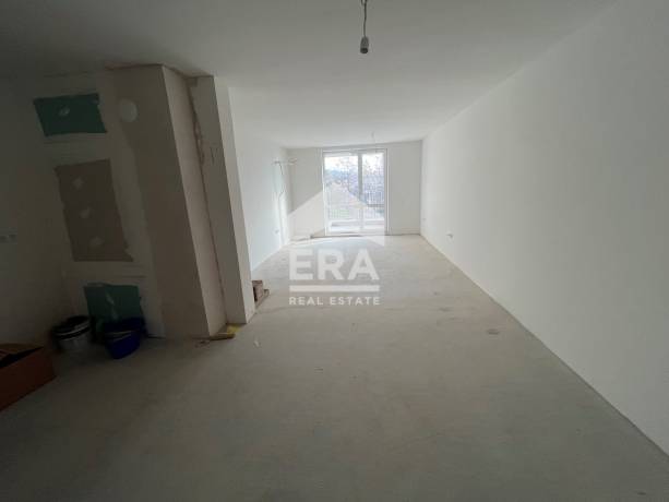 Офис под наем в кв. Левски 1, Варна