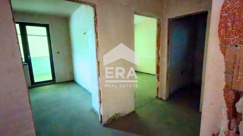 ЕРА ИмотиТе предлага за продажба Двустаен апартамент с АКТ 15, Широк Център, Търговище