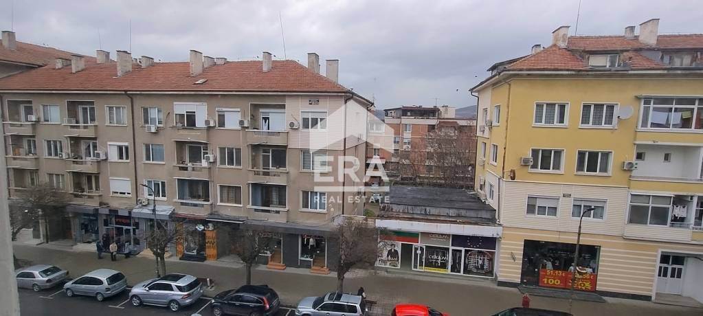 Двустаен апартамент за продажба в Център, Кърджали