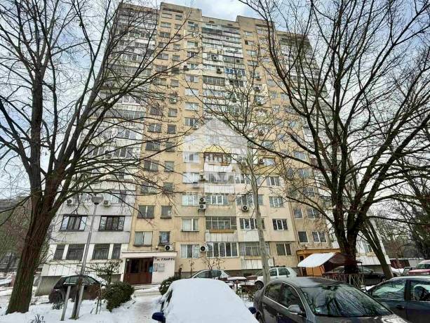 Двустаен апартамент в ж.к. Здравец-Изток