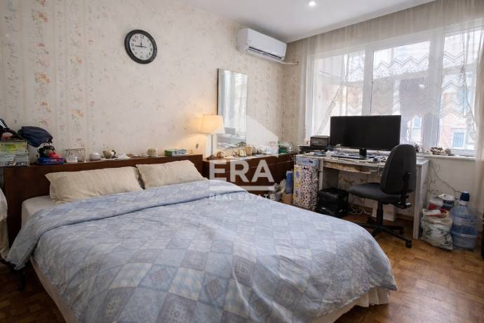 Многостаен апартамент в центъра на гр. Велико Търново