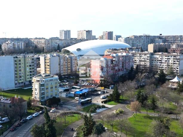 Многостаен апартамент за продажба в кв. Изгрев, Бургас
