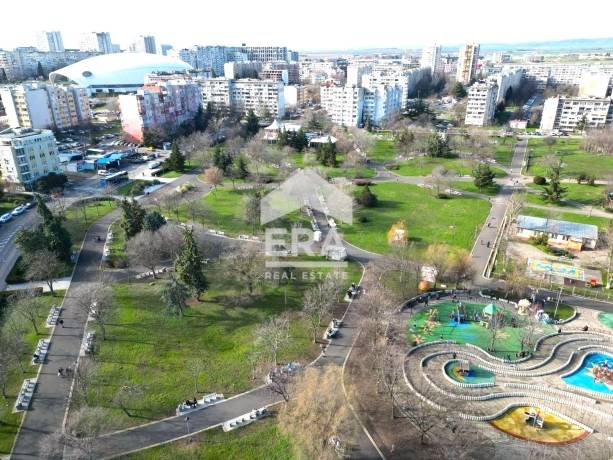 Многостаен апартамент за продажба в кв. Изгрев, Бургас