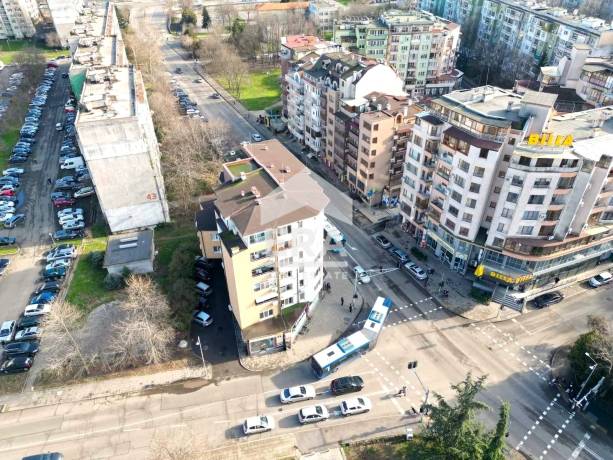 Многостаен апартамент за продажба в кв. Изгрев, Бургас