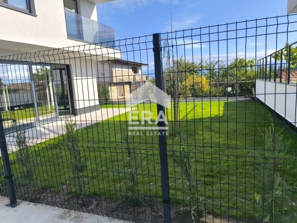 Къща за продажба в м-т Манастирски рид, Варна