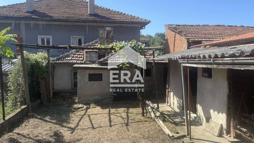 Къща за продажба в гр. Дряново, област Габрово
