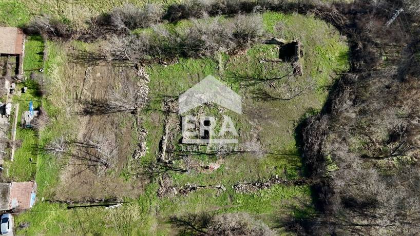 Парцел във високата част на с. Церова кория, общ. В. Търново