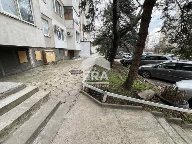 Двустаен апартамент за продажба в кв. Връбница 1, София