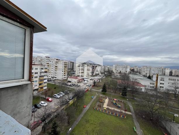 Двустаен апартамент за продажба в кв. Връбница 1, София