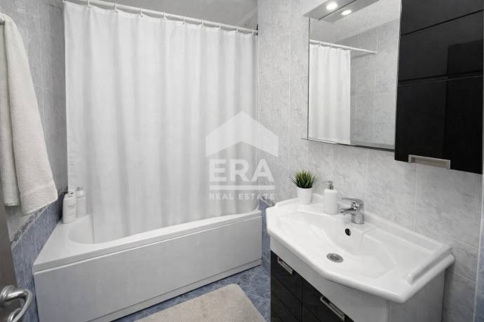 Двустаен апартамент за продажба в кв. Връбница 1, София