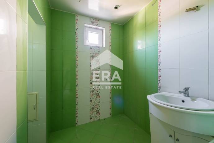 Двустаен апартамент за продажба в кв. Галата, Варна