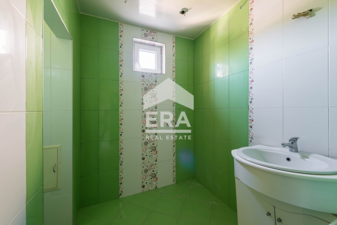 Двустаен апартамент за продажба в кв. Галата, Варна