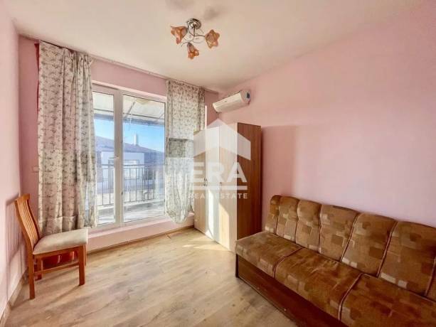 Тристаен апартамент за продажба в кв. Галата, гр. Варна