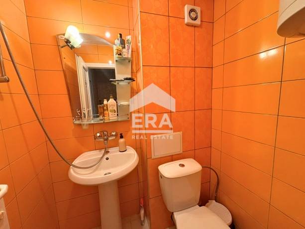Тристаен апартамент за продажба в кв. Болницата, Шумен