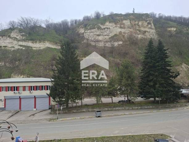 ЕКСКЛУЗИВНО! ЕРА ПЛЕВЕН СИТИ предлага апартамент за продажба в гр. Никопол