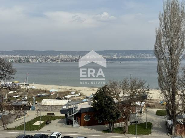 Двустаен обзаведен апартамент за продажба в луксозен апарт комплекс с морска панорама, район Аспарухово, Варна
