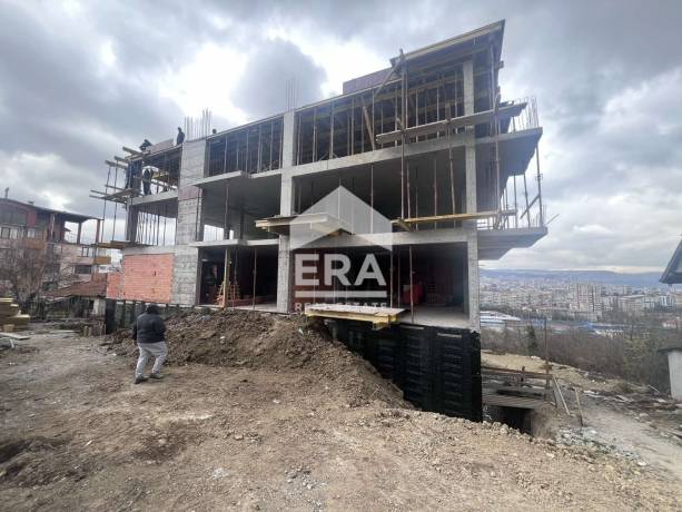 Двустаен апартамент в нова сграда, кв. Зона Б