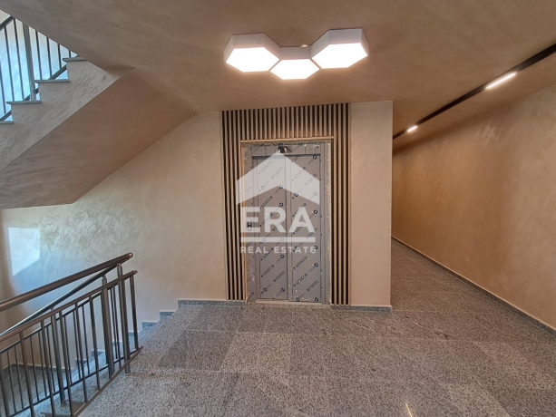 Двустаен апартамент за продажба в к.к. Св. св. Константин и Елена, Варна