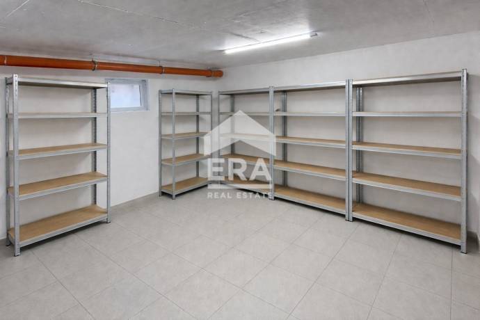 Ера Тера предлага за продажба складово помещение в ж.к. Левски.