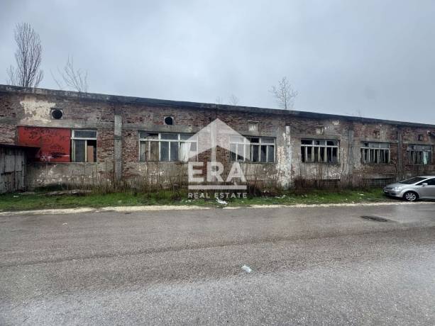 ЕКСКЛУЗИВНО! ЕРА Дръстър предлага за продажба дружество с промишлени складови имоти в гр. Силистра!
