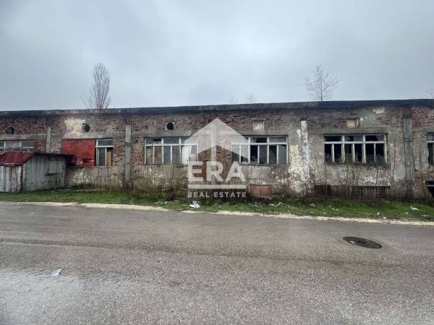 ЕКСКЛУЗИВНО! ЕРА Дръстър предлага за продажба дружество с промишлени складови имоти в гр. Силистра!