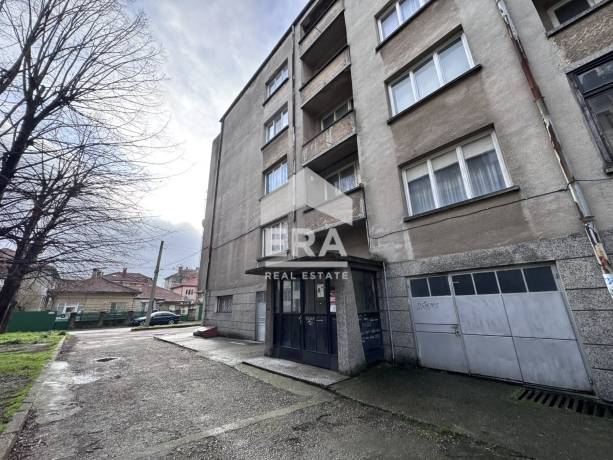 Четиристаен апартамент за продажба в кв. Меджиди Табия, Силистра