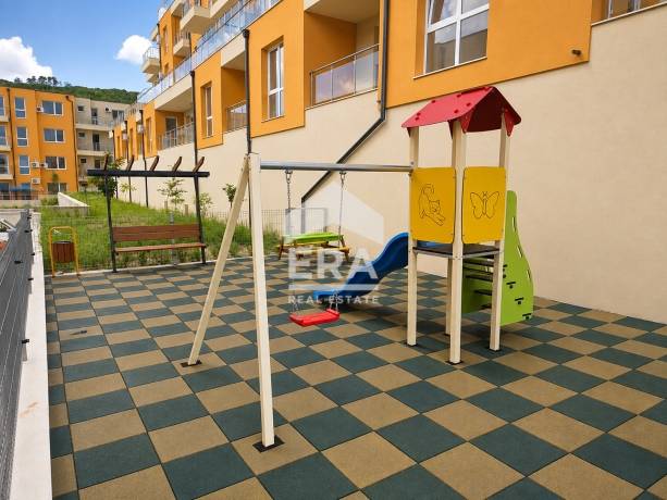 Двустаен апартамент за продажба в м-т Пчелина, Варна
