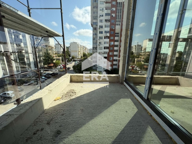Двустаен апартамент за продажба в кв. Възраждане 2, Варна