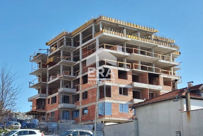 Тристаен апартамент в новострояща се сграда в жк Владислав Варненчик град Варна