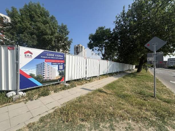 БЕЗ КОМИСИОНА от КУПУВАЧА! Ексклузивно! Двустаен апартамент за продажба в "CODE VARNA" - сграда от ново поколение, Възраждане 2, Варна