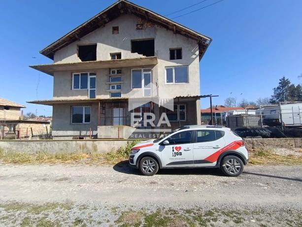 Самостоятелна къща за продажба гр. Плиска, област Шумен