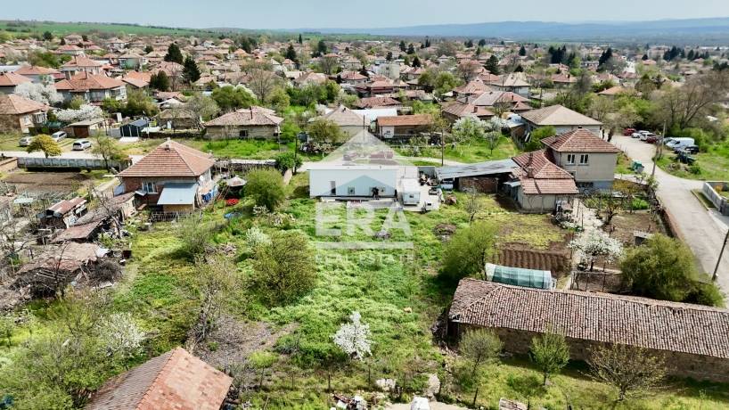 Бизнес имот в гр. Долна Оряховица, общ. Велико Търново