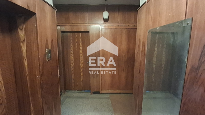 Тристаен апартамент за продажба в кв. Дружба 1, Русе