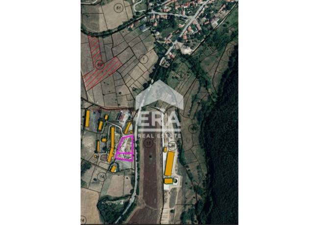 ERA ДОМ предлага за продажба УПИ 4123 кв.м. с ток и вода в с.Пряпорец