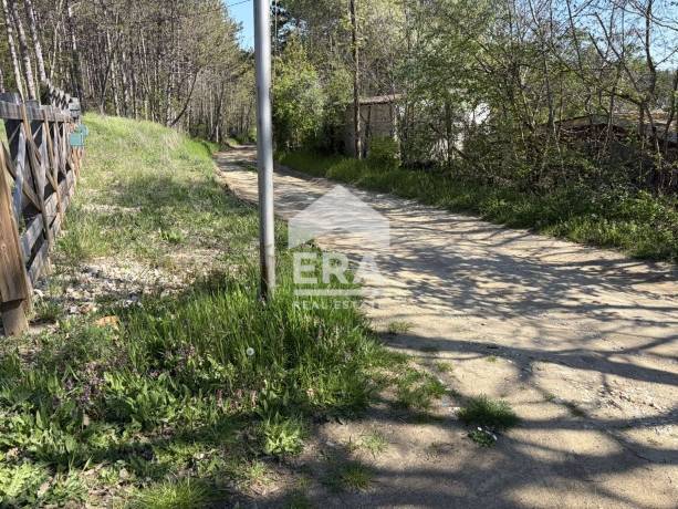 Парцел с морска панорама в м-ст Манастирски рид град Варна