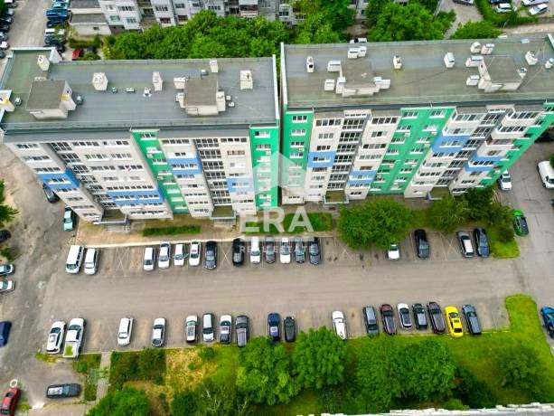 Тристаен апартамент за продажба в кв. Зорница, Бургас