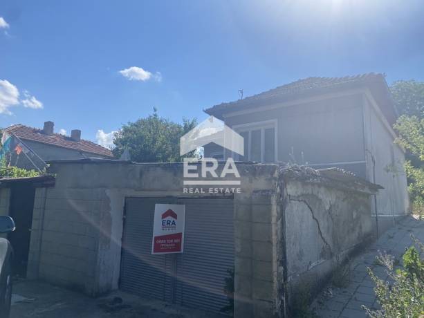Къща за продажба в с. Ветрино, област Варна