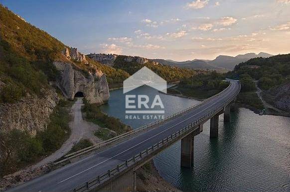 Парцел за продажба в с. Аспарухово, област Варна