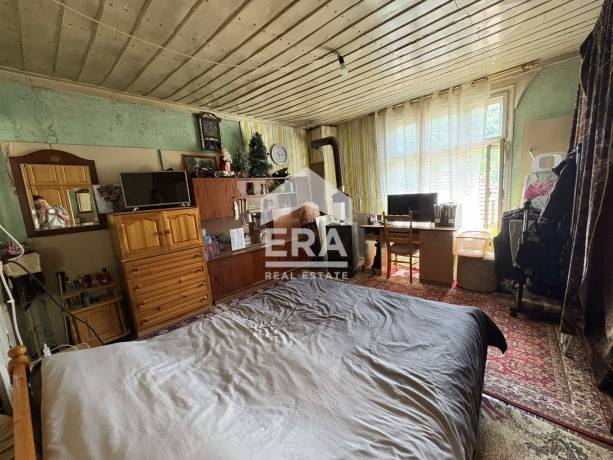 Етаж от къща в центъра на Велико Търново