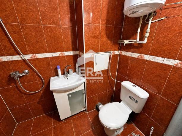 ЕКСКЛУЗИВНО! ЕРА ПЛЕВЕН СИТИ предлага за продажба двустаен апартамент в гр. Никопол.