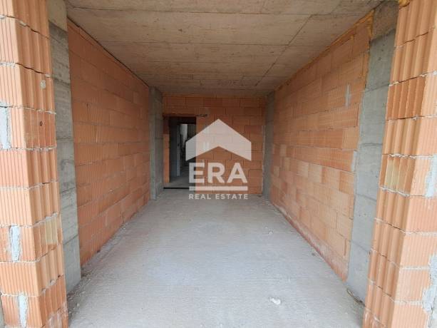 Двустаен апартамент за продажба в кв. Трошево, Варна