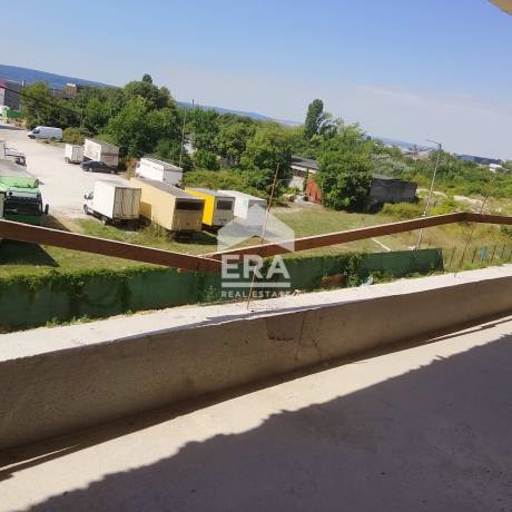Двустаен апартамент за продажба в кв. Трошево, Варна