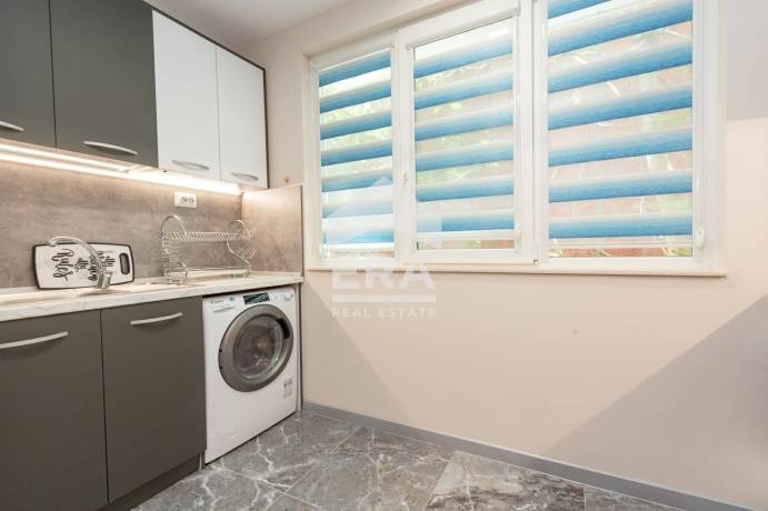 МОДЕРЕН ТРИСТАЕН В ТОП ЦЕНТЪРА НА БУРГАС!